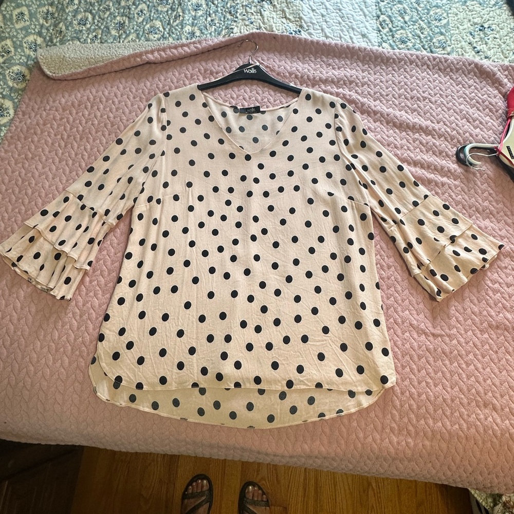 Women’s Blouse